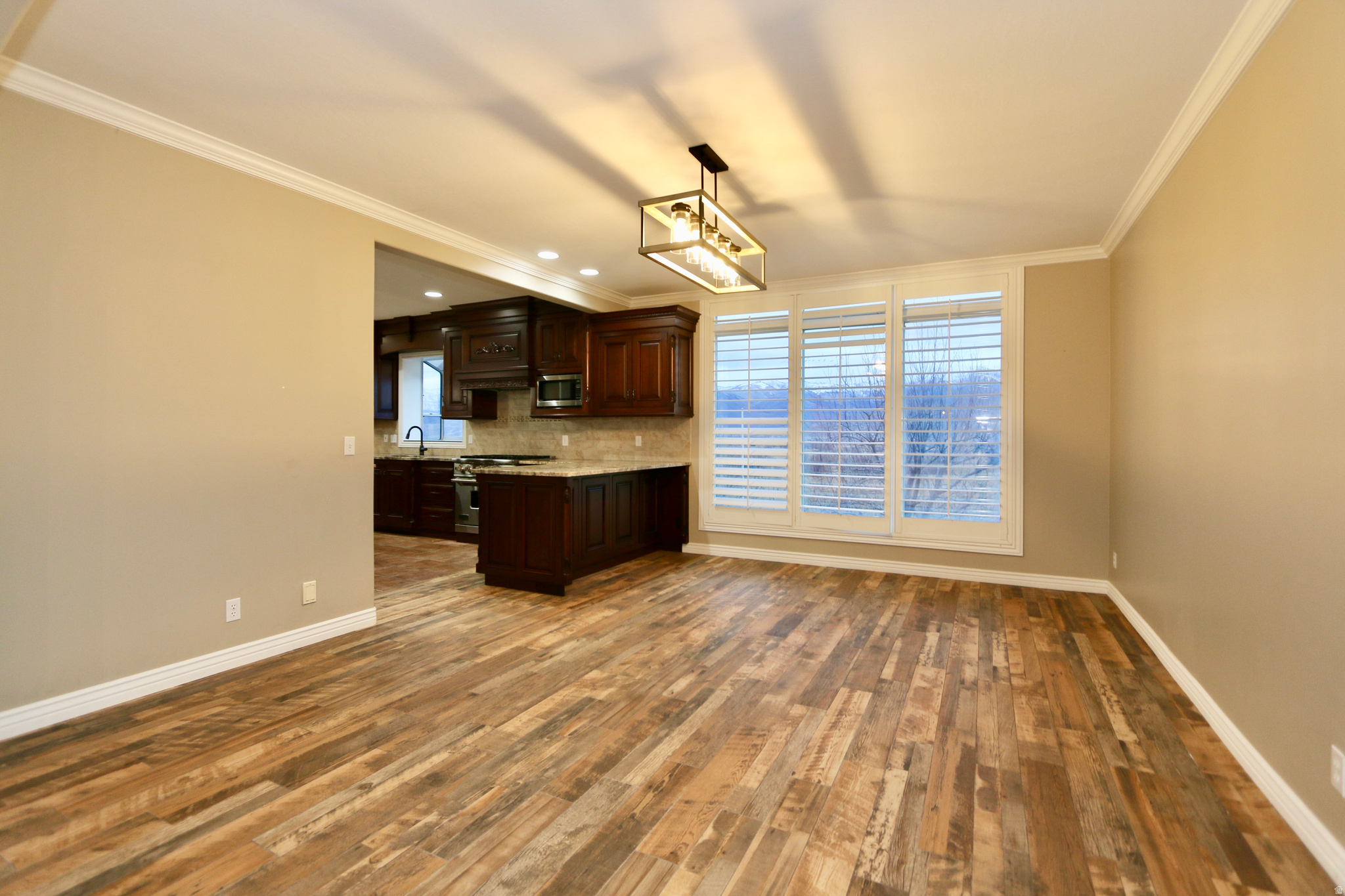 VALLEY HILLS ESTATES - Residential