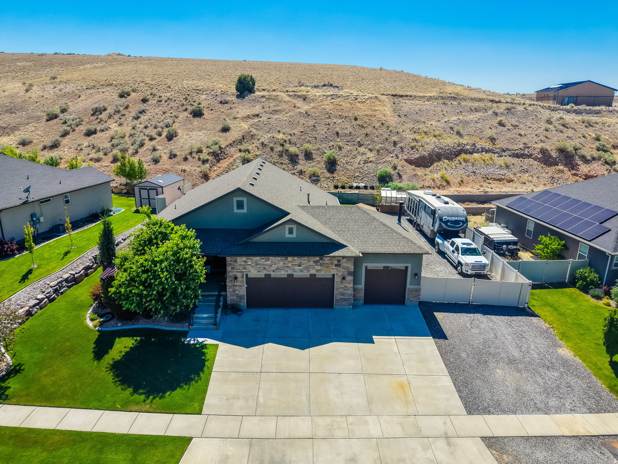 SUMMIT RIDGE - Residential