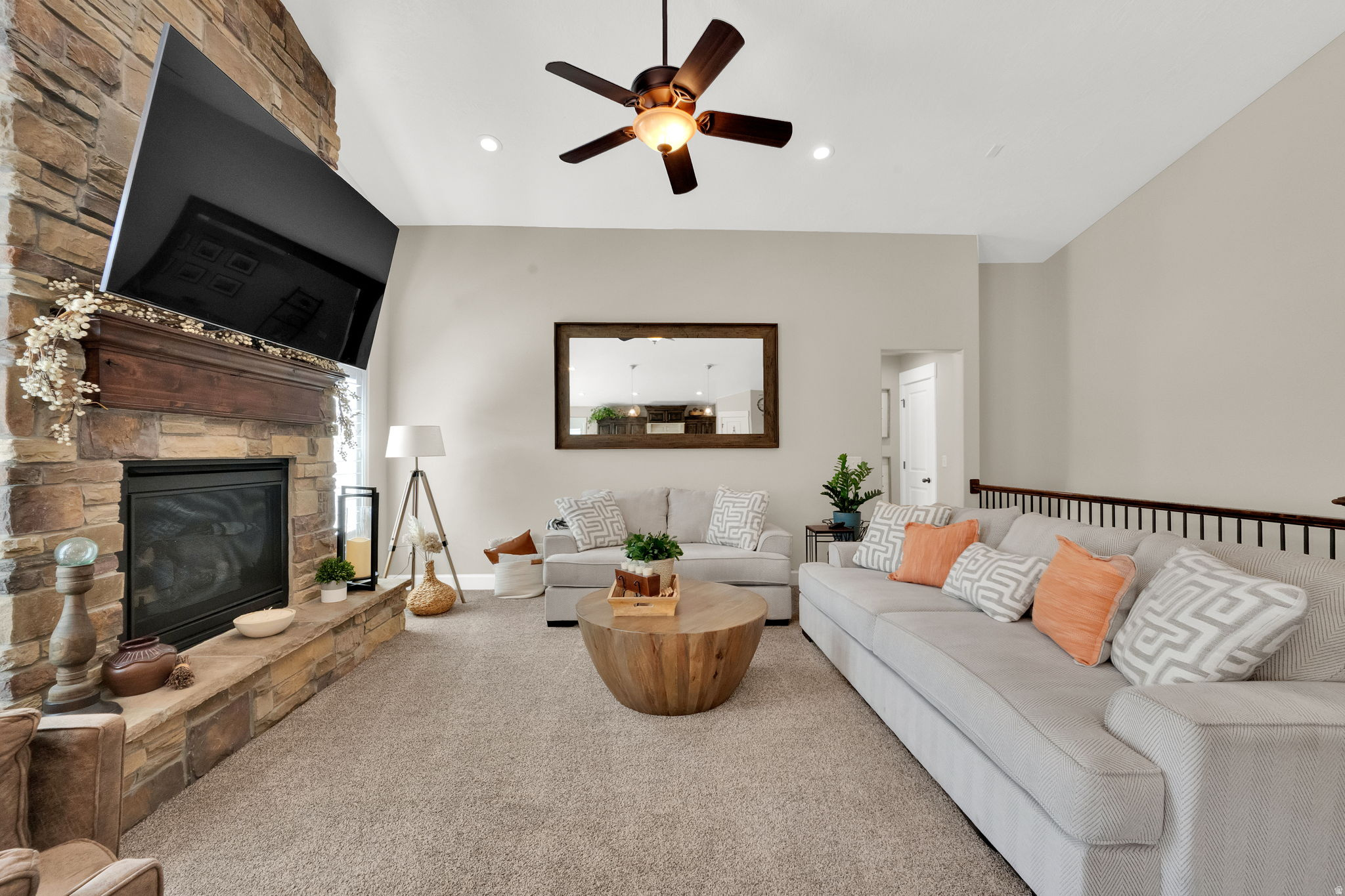 SUMMIT RIDGE - Residential