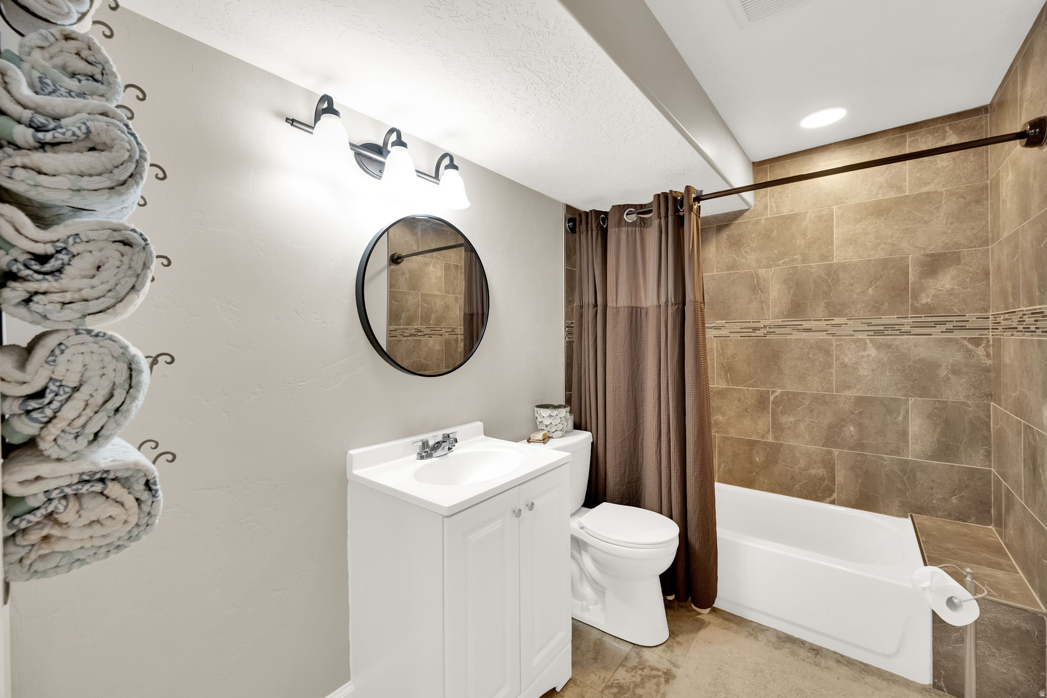 SUMMIT RIDGE - Residential