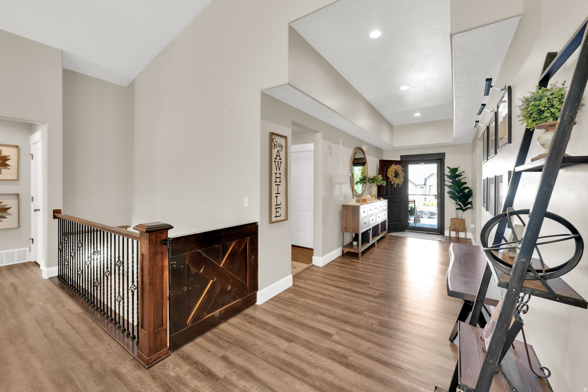 SUMMIT RIDGE - Residential