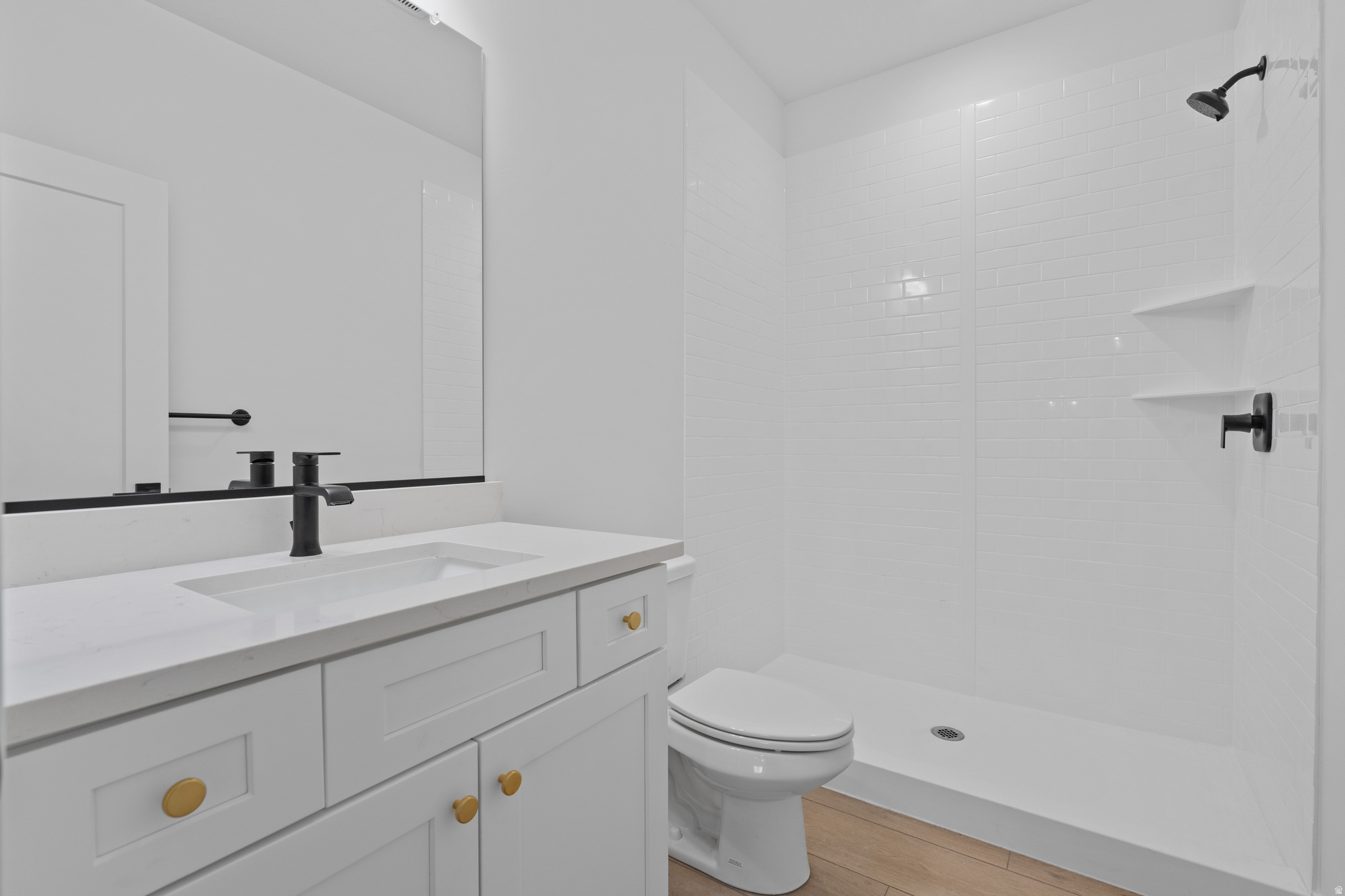 VISTAS AT SUMMIT RDG - Residential
