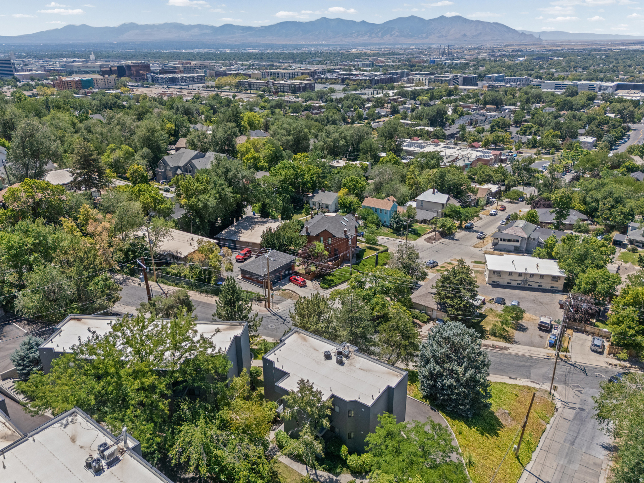 CAPITOL - Residential
