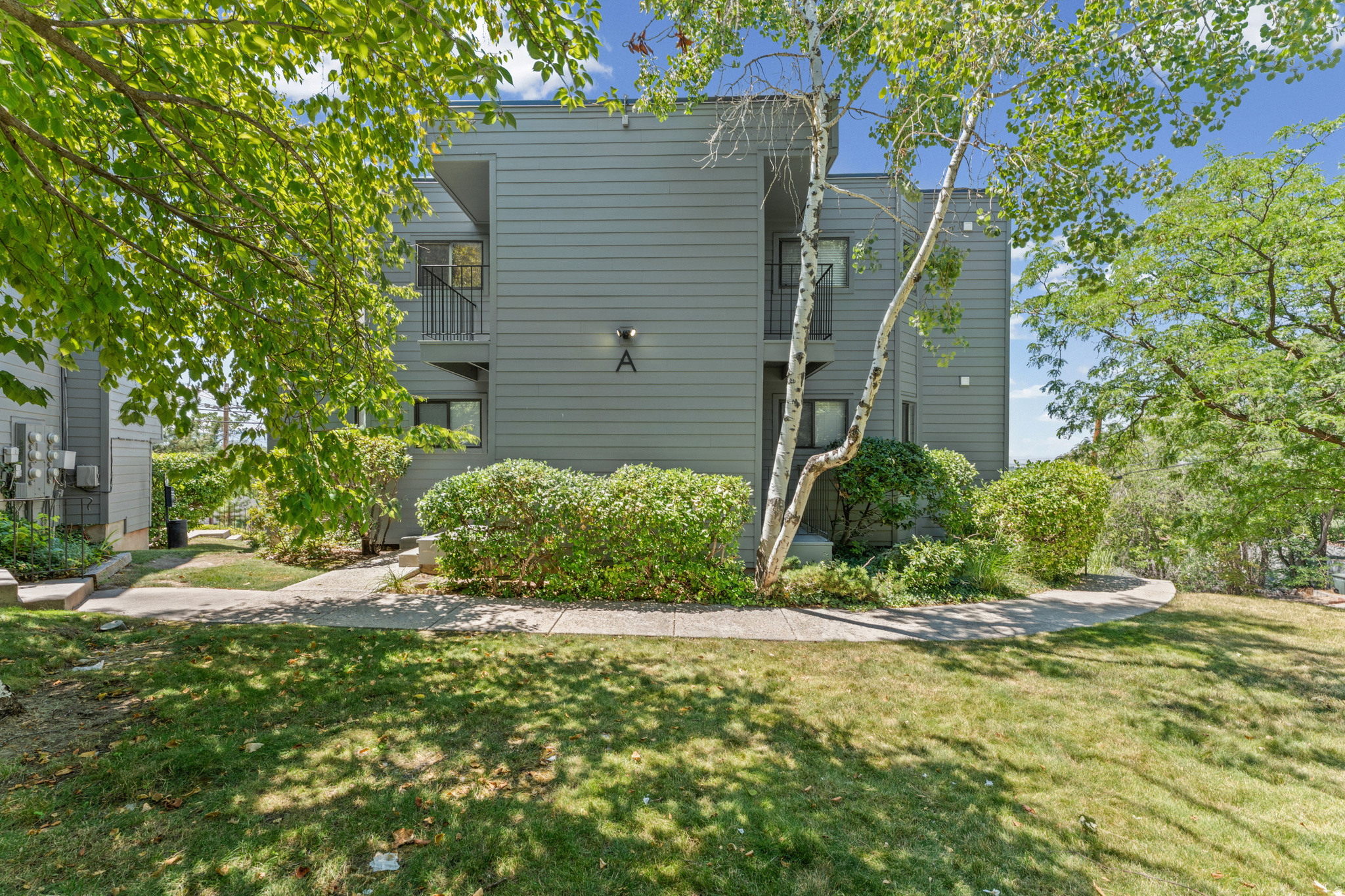 CAPITOL - Residential