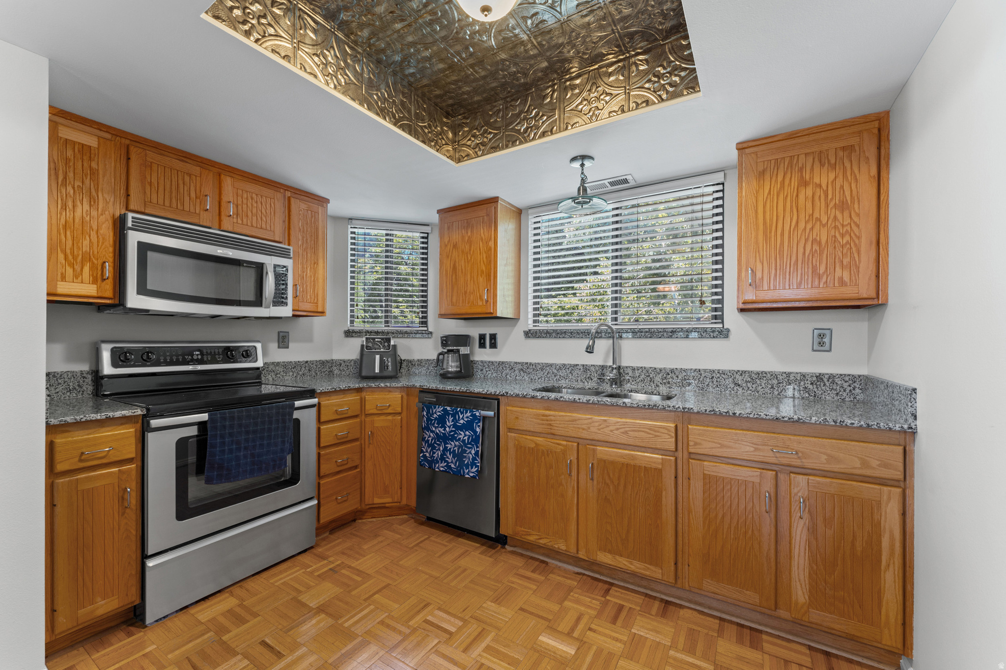 CAPITOL - Residential