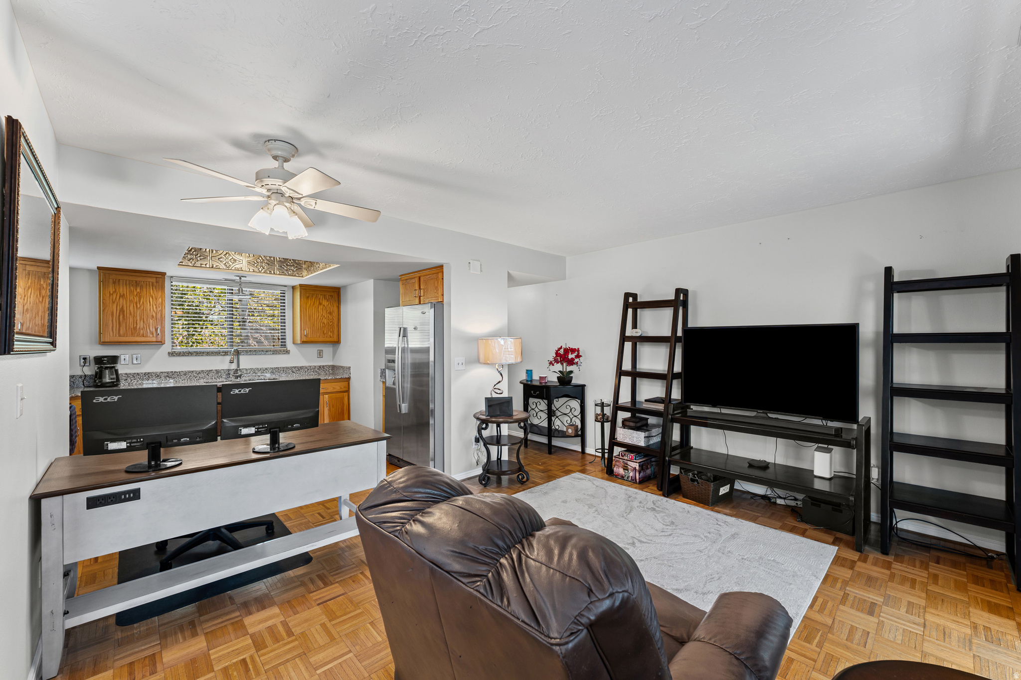 CAPITOL - Residential
