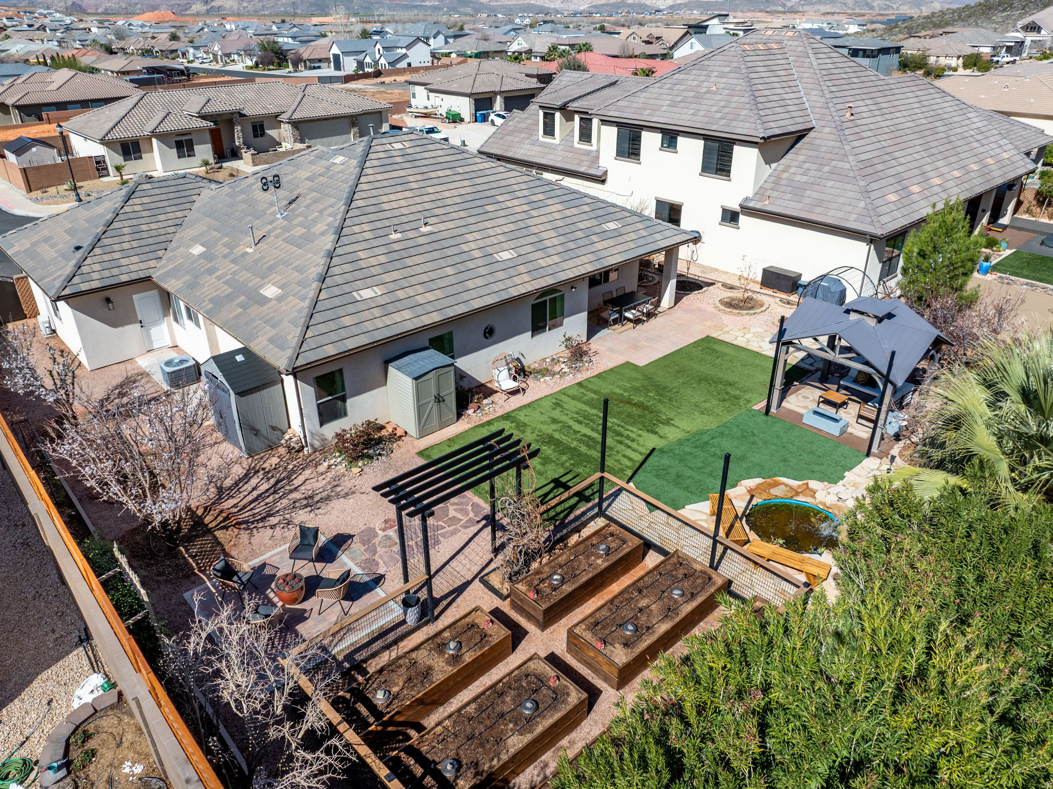 DIXIE SPRINGS - Residential