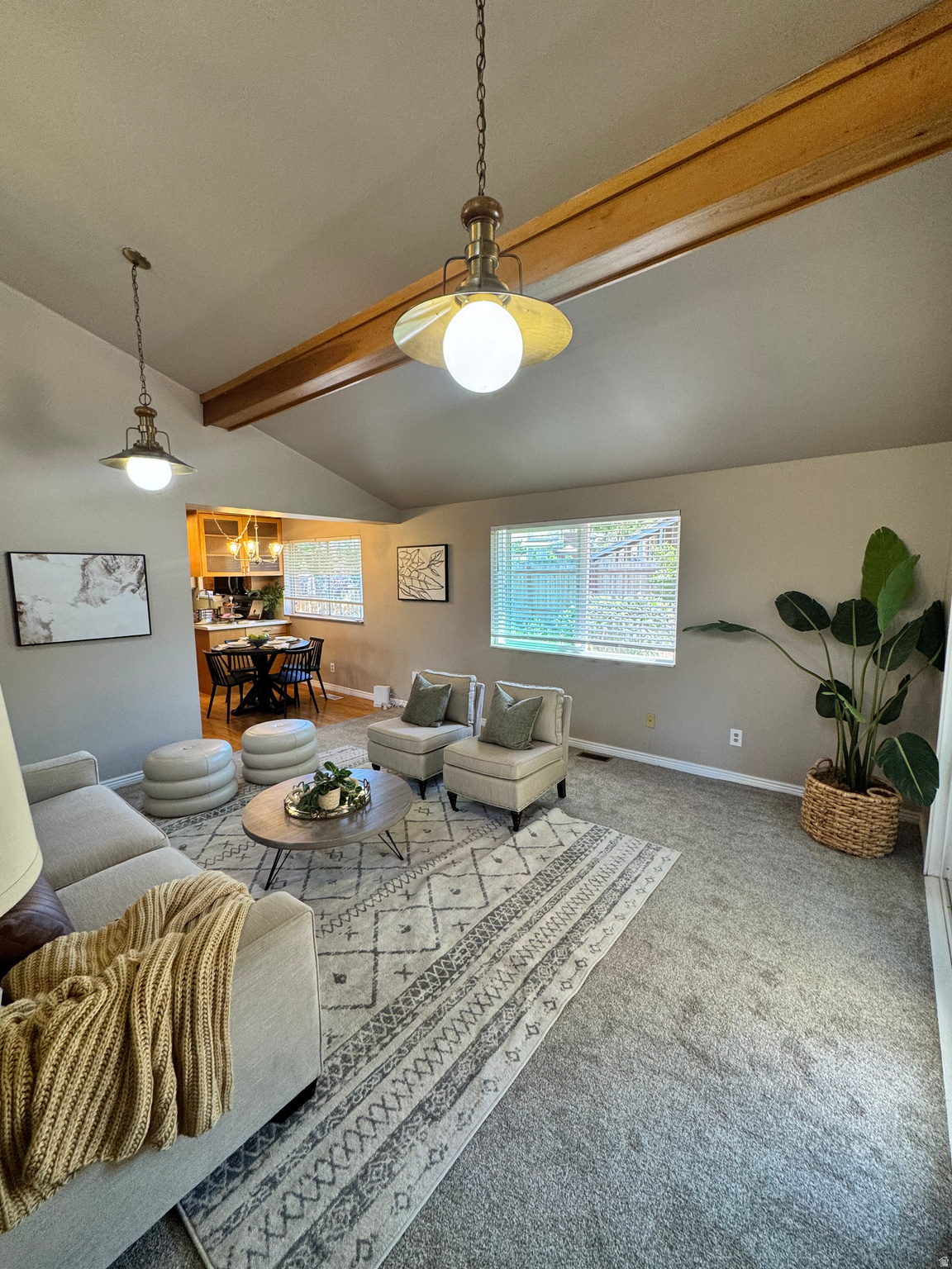 MAYWOOD HILLS - Residential