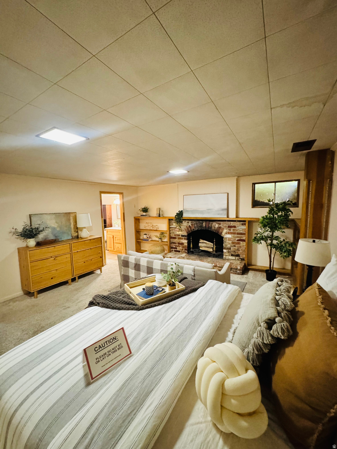 MAYWOOD HILLS - Residential