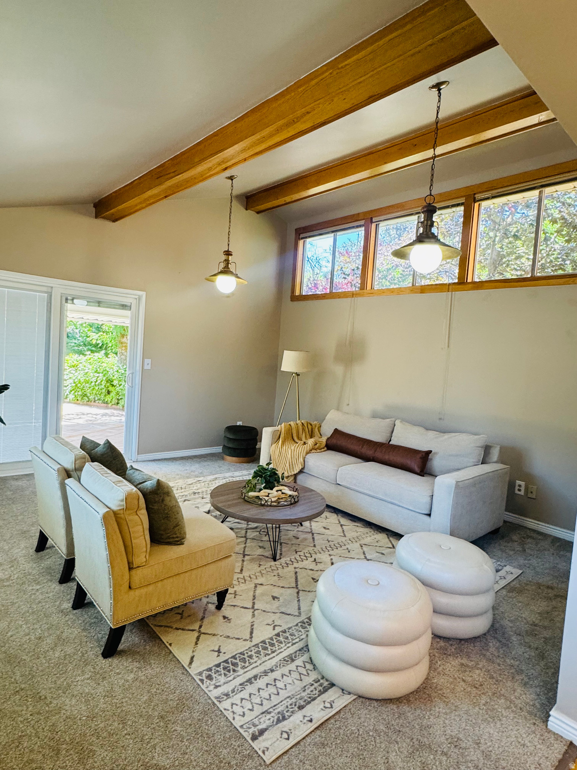 MAYWOOD HILLS - Residential