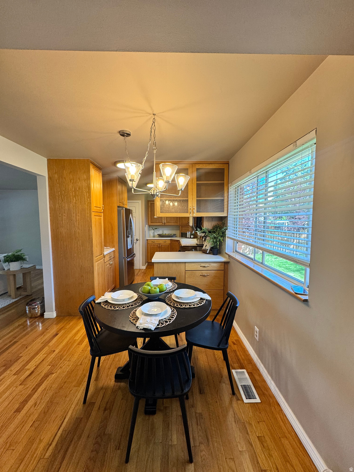 MAYWOOD HILLS - Residential