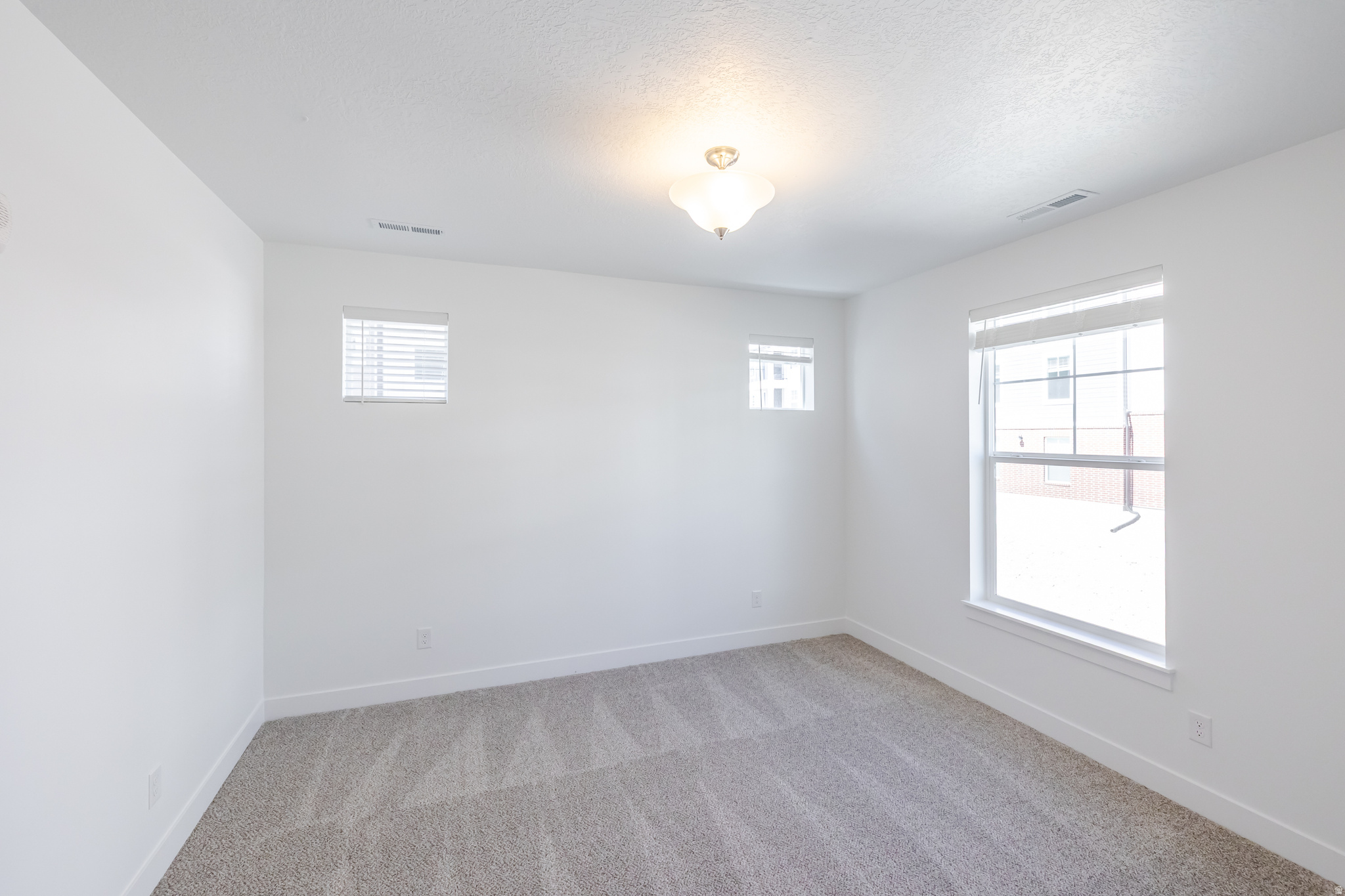HIGHRIDGE - Residential