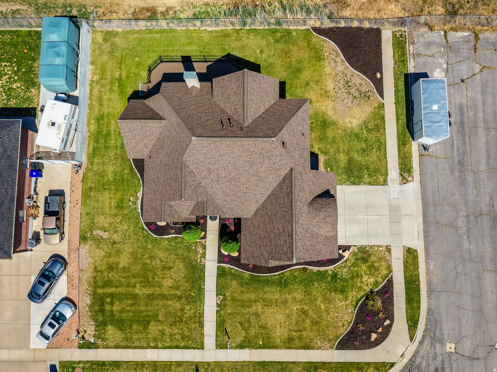SILVER LAKE ESTATES - Residential