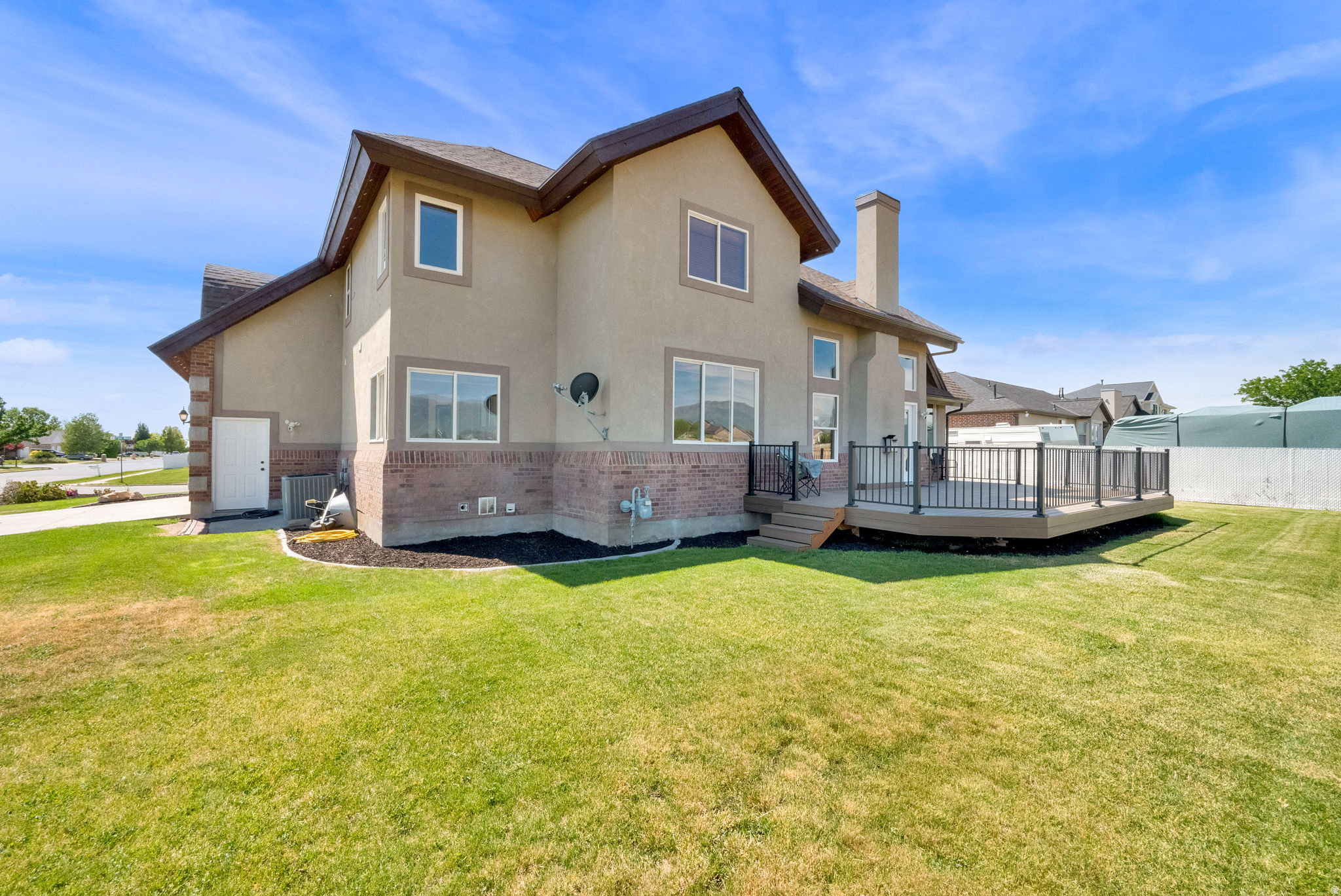 SILVER LAKE ESTATES - Residential