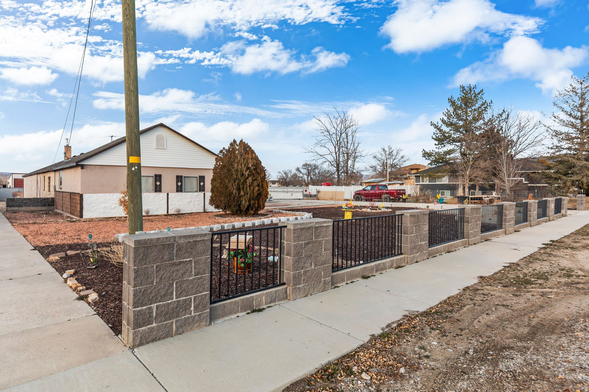 YOUNG PROPERTY - Residential