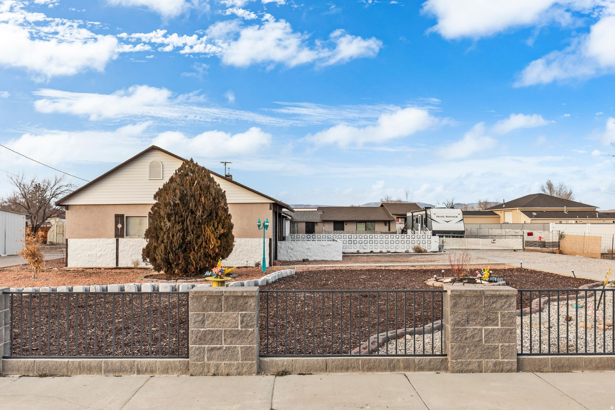 YOUNG PROPERTY - Residential