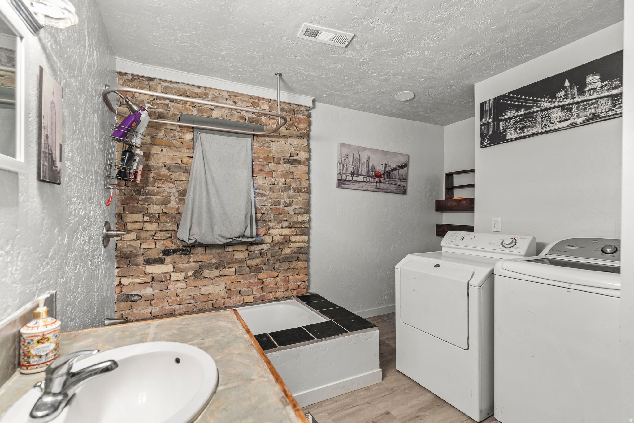 YOUNG PROPERTY - Residential
