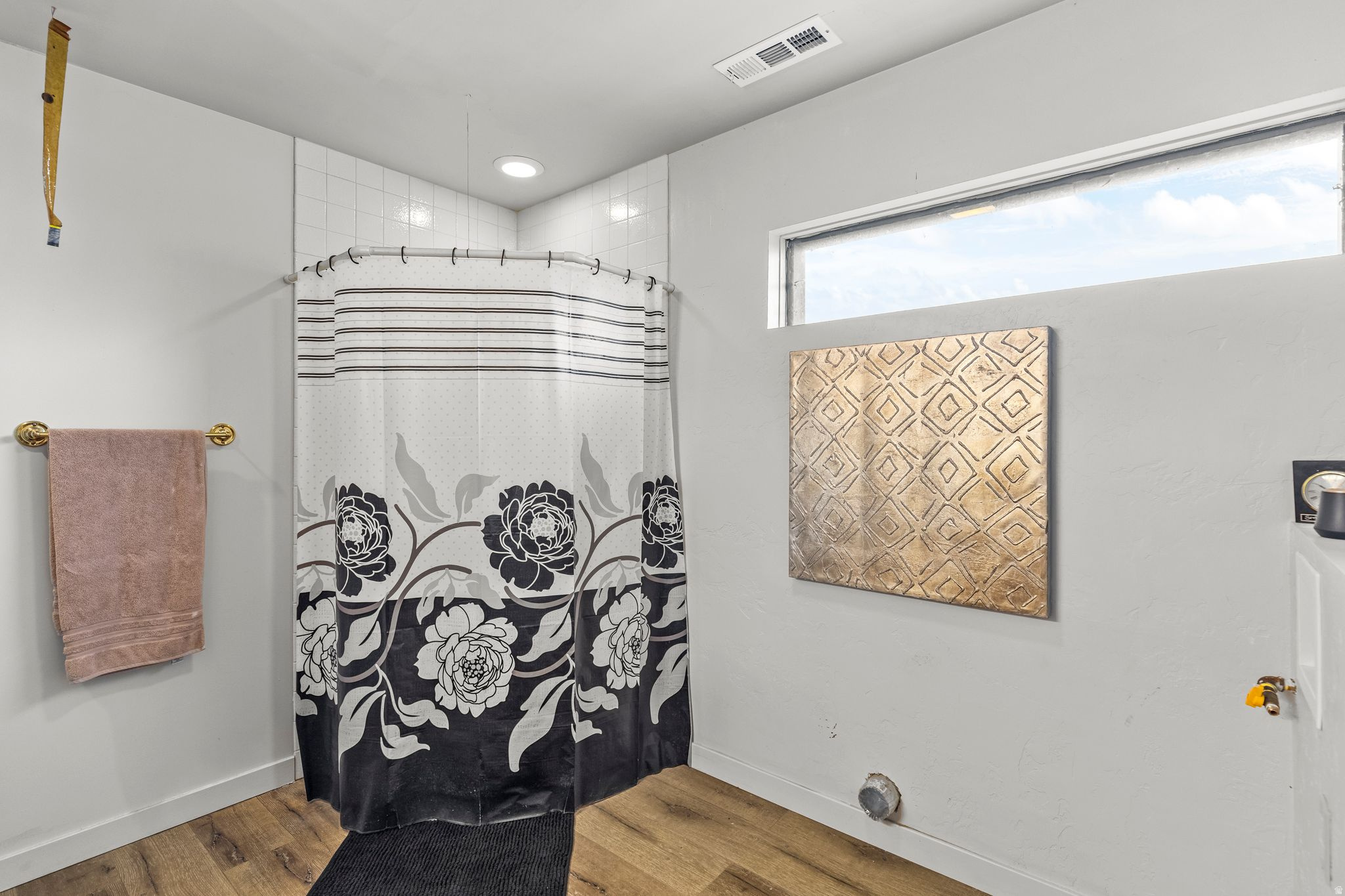 YOUNG PROPERTY - Residential