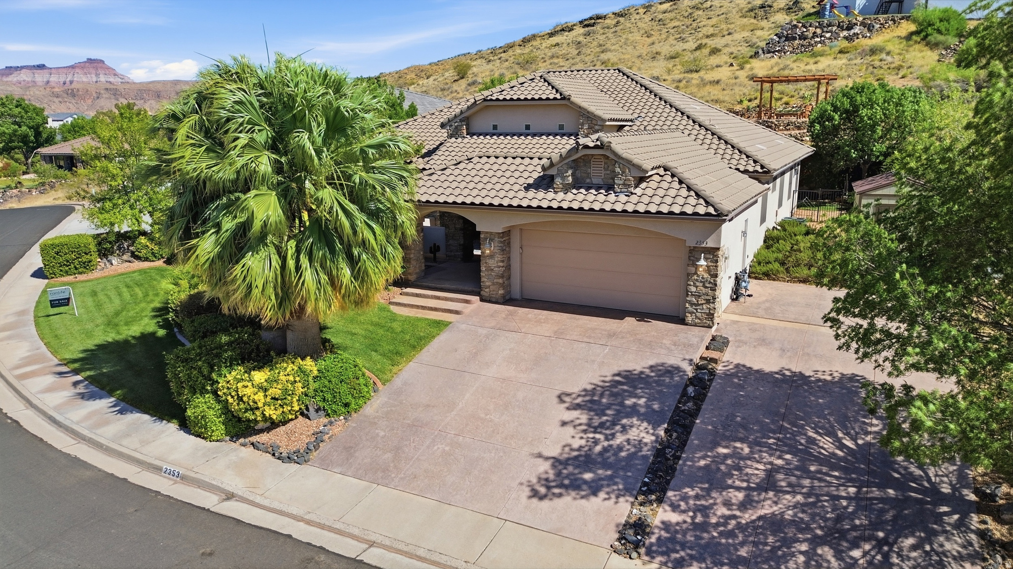 PAINTED HILLS 1 RLINGTON HEIGHTS - Residential