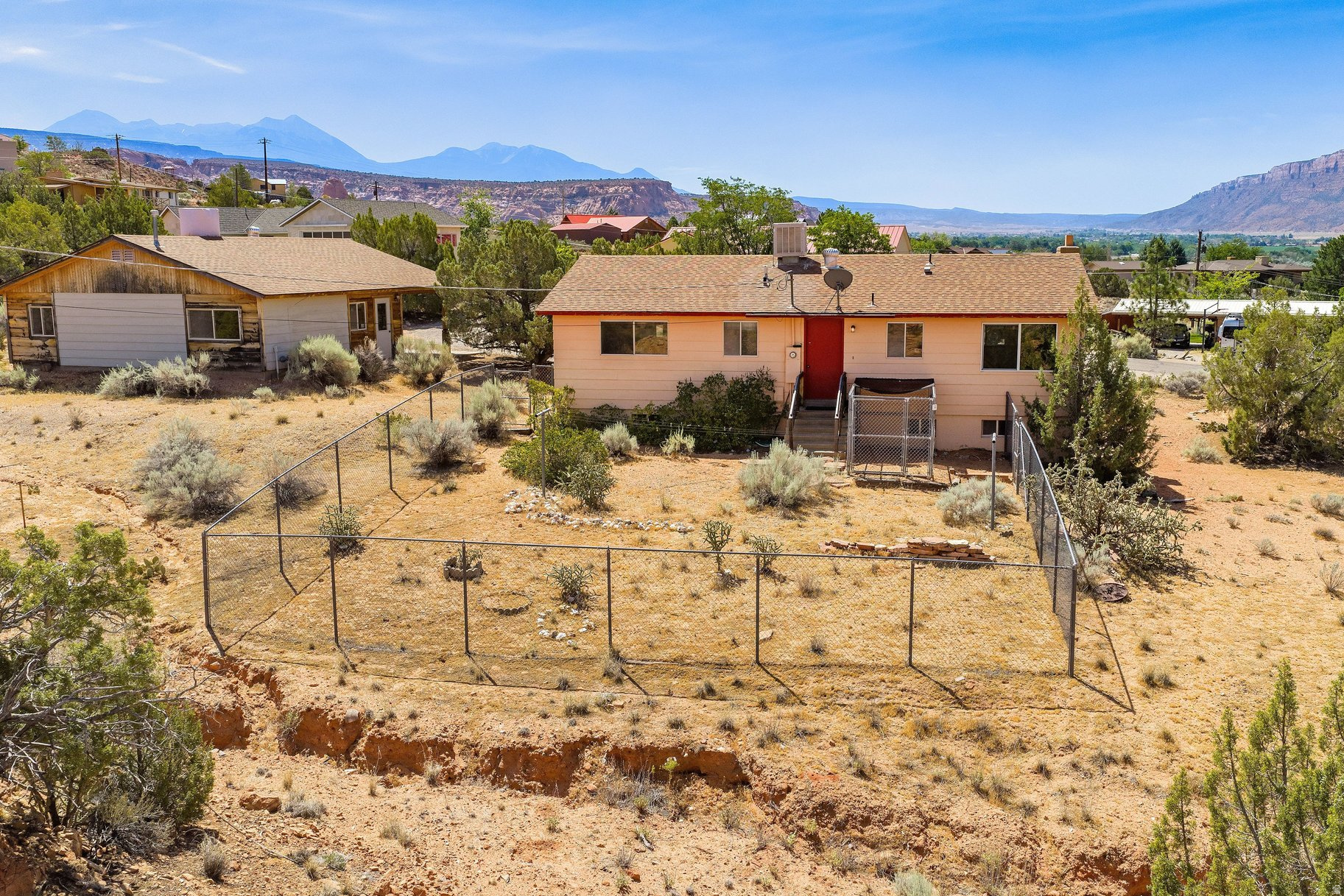 HIGHLANDS - Residential
