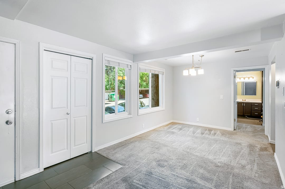 WOOD HOLLOW - Residential