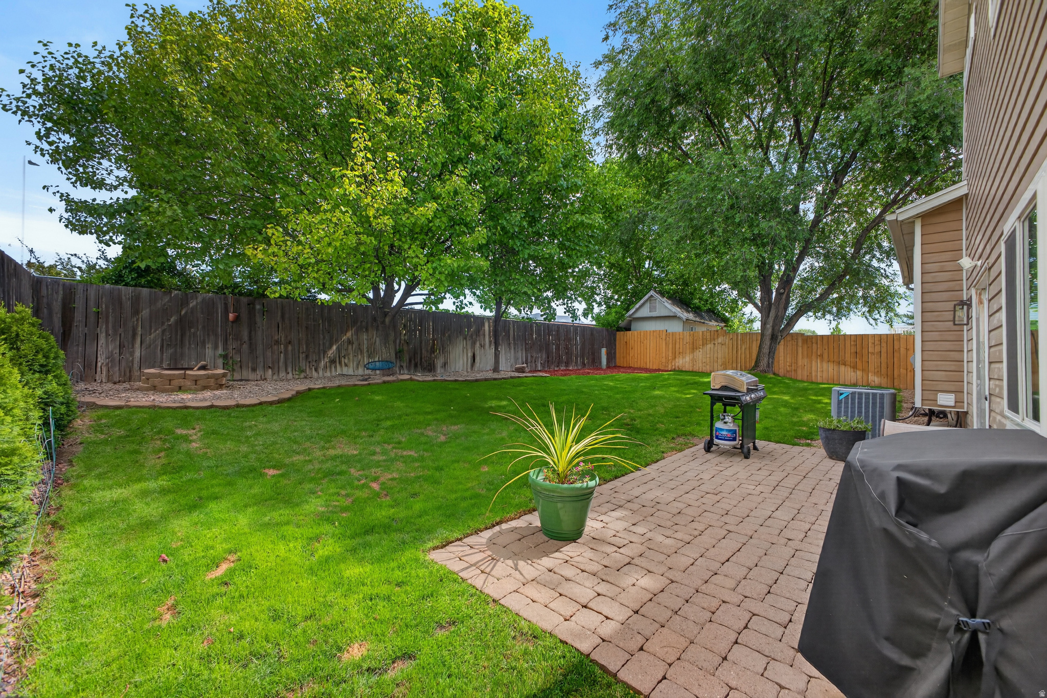 ROBINWOOD - Residential