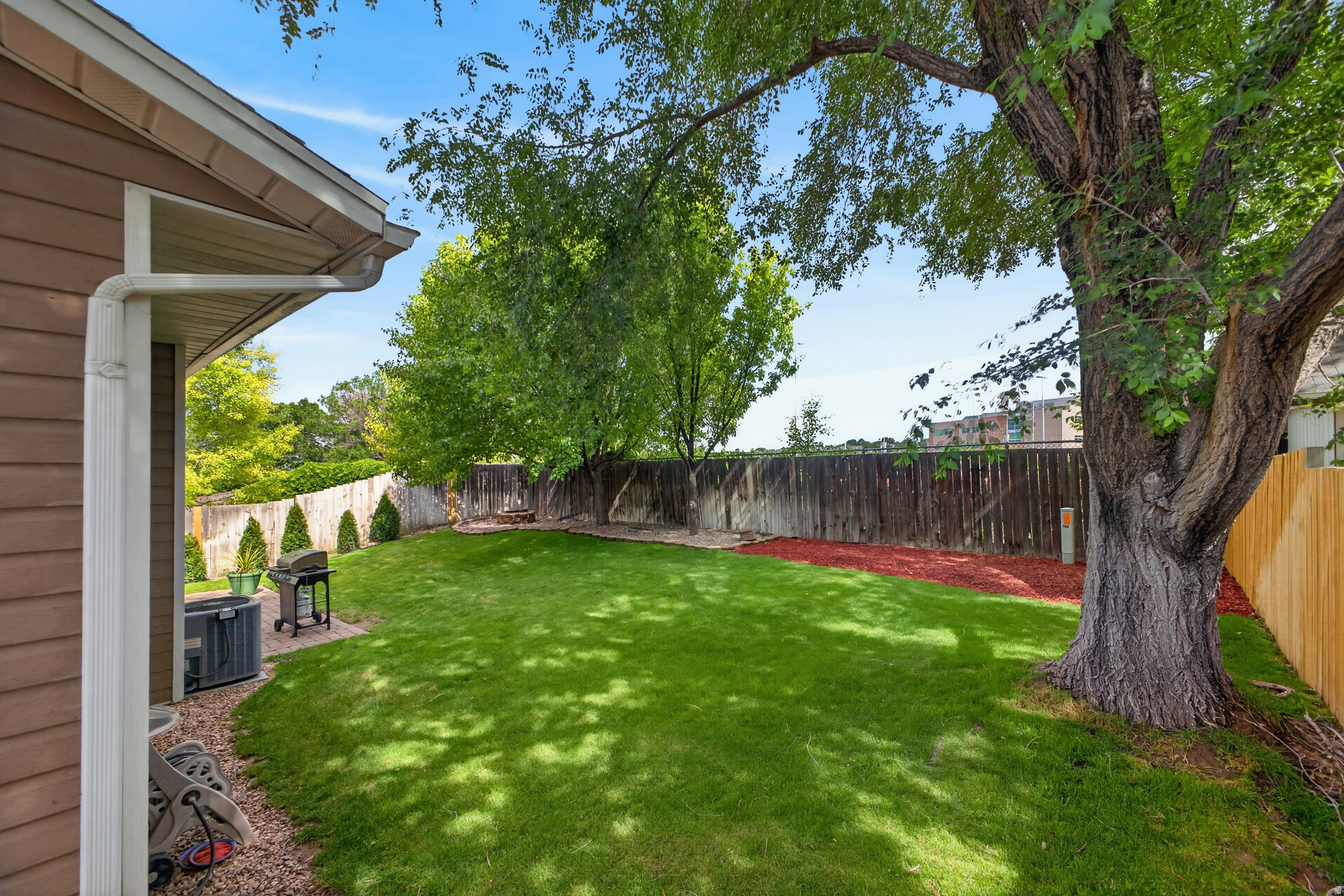 ROBINWOOD - Residential