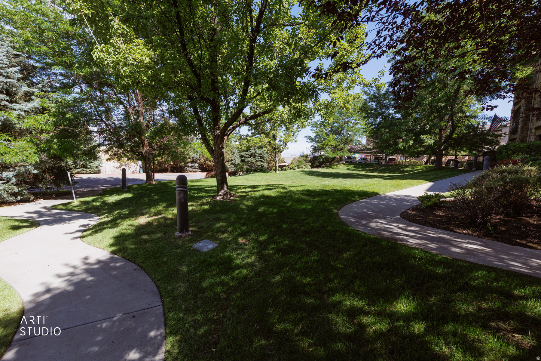 THE KINGSTON PLACE CONDO - Residential