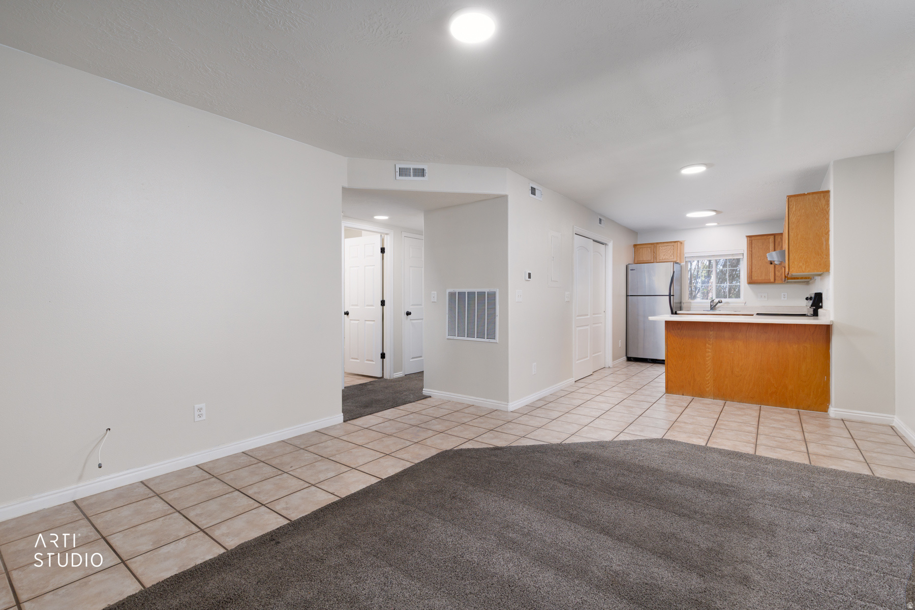 THE KINGSTON PLACE CONDO - Residential
