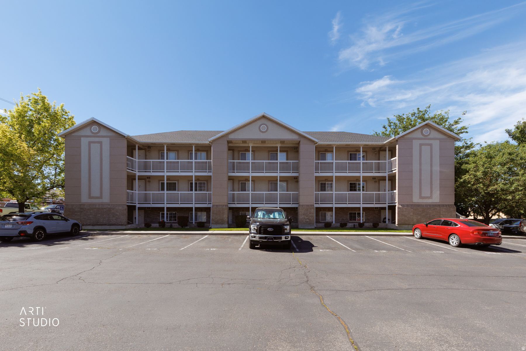 THE KINGSTON PLACE CONDO - Residential