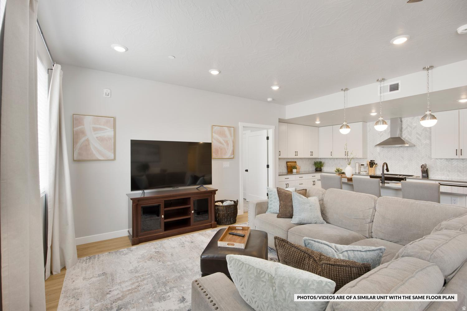 CORAL SPRINGS CONDOMINIUMS - Residential
