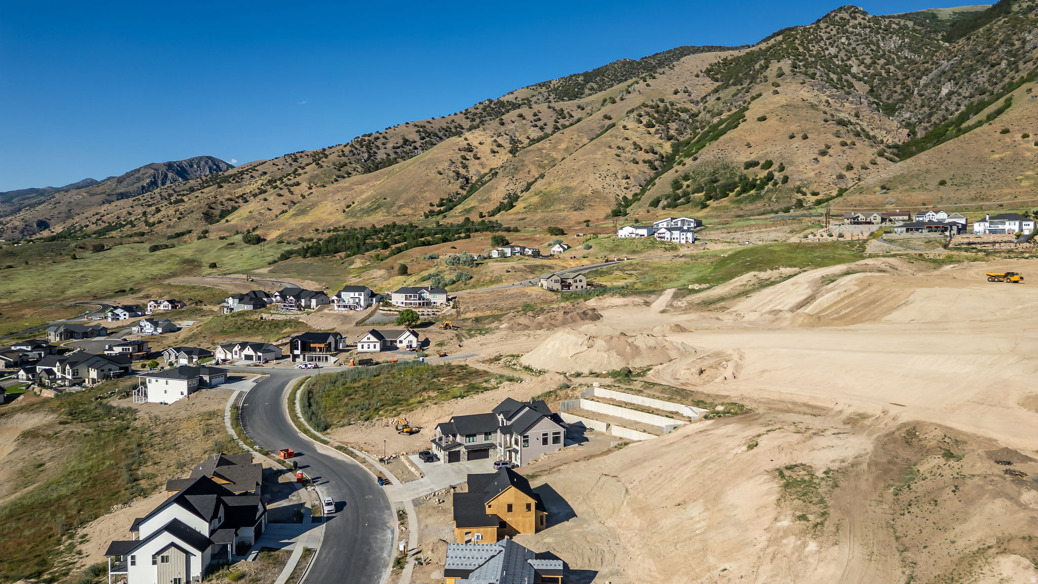 KNOLL SUBDIVISION - Residential