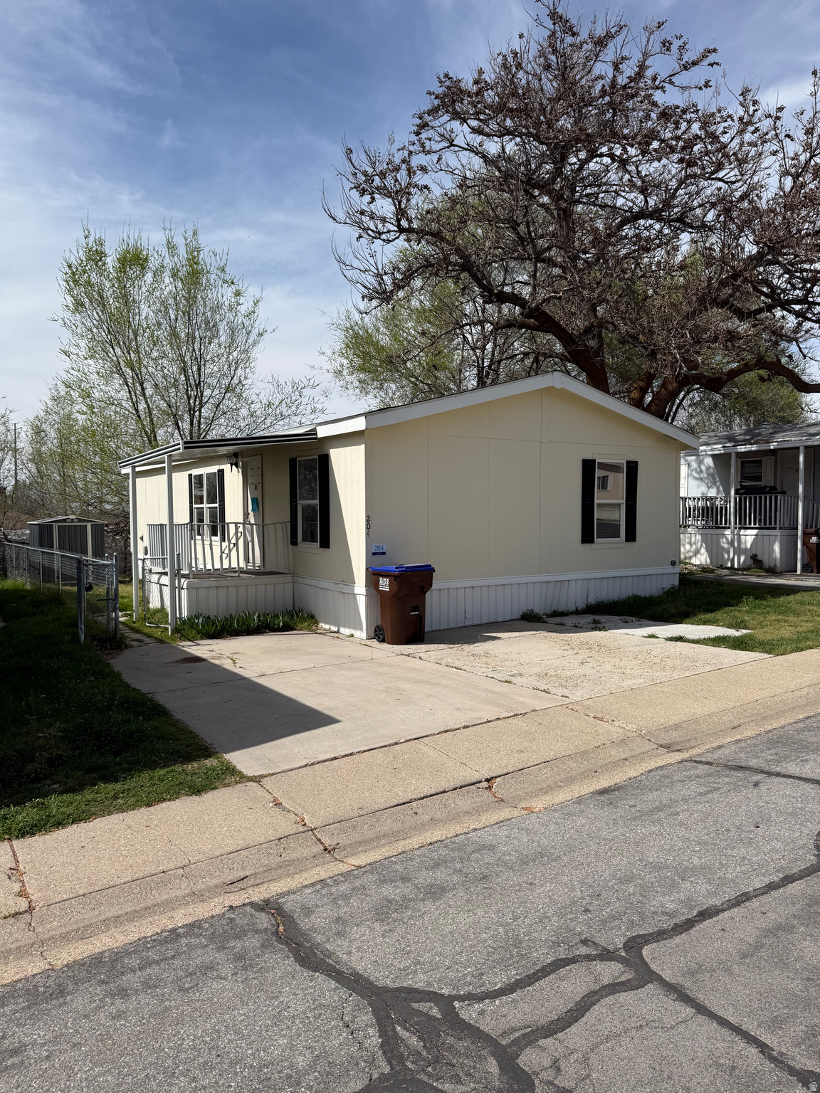 3 bed, 2 bath home (~1,140 sq ft) built in 2008 in Sundown Mobile Home Park. Functional open layout with spacious living area and private primary suite. Move-in ready with great natural light and storage. Close to shopping, dining, and major roads. Buyer must be park approved; lot rent  $1,087/mo. Financing options available based on approval.