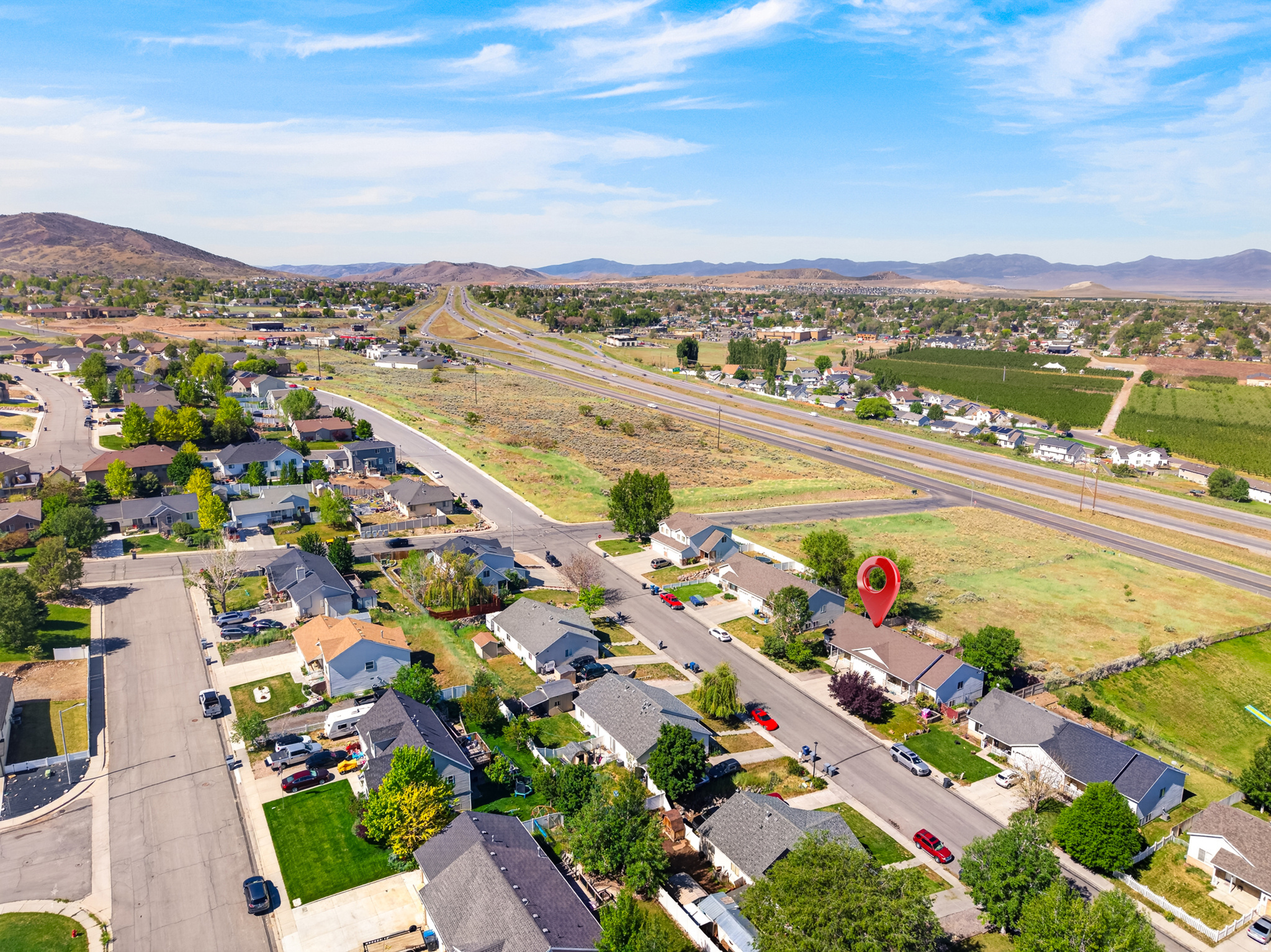 EASTSIDE ESTATES - Residential