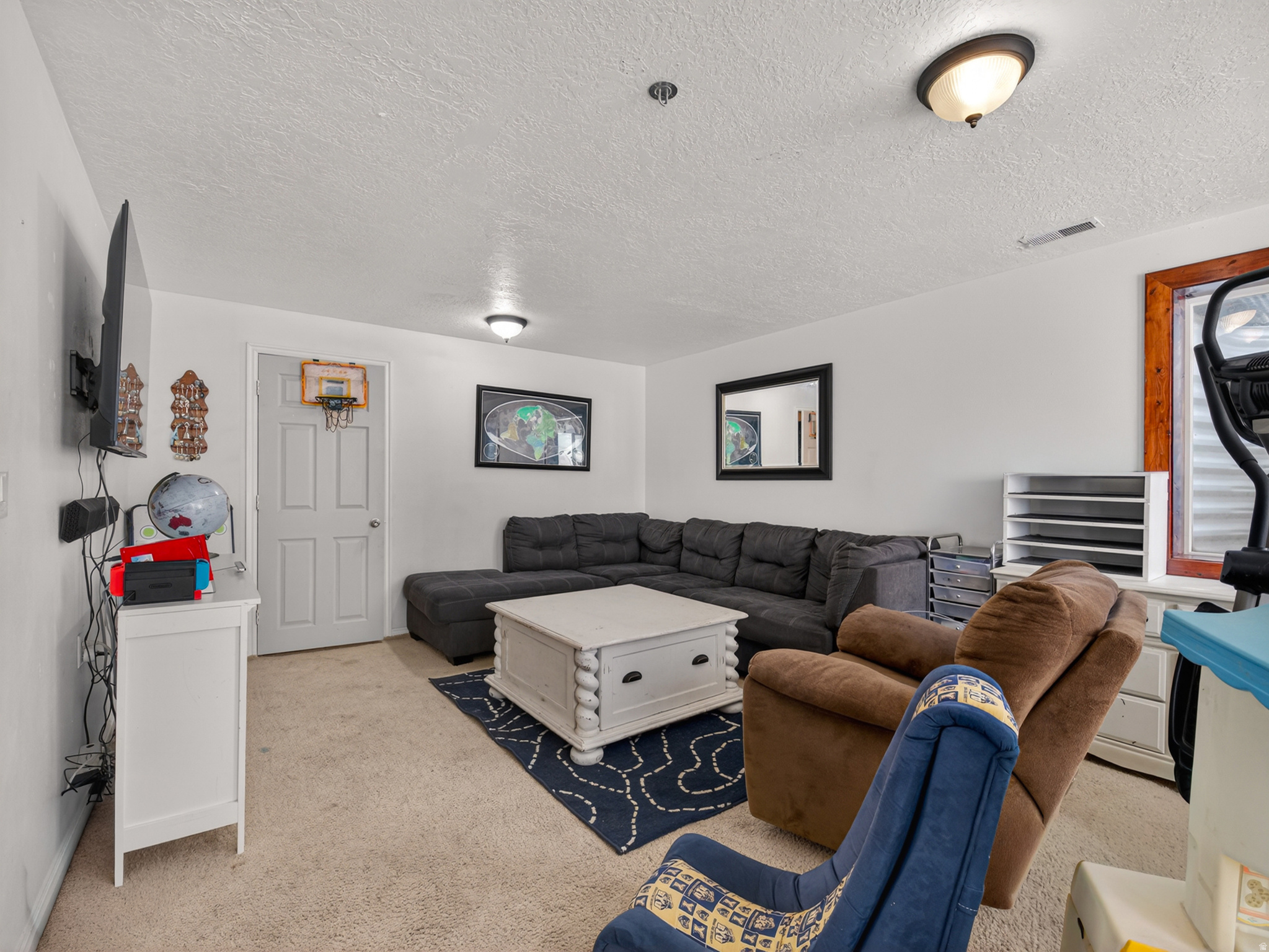 EASTSIDE ESTATES - Residential