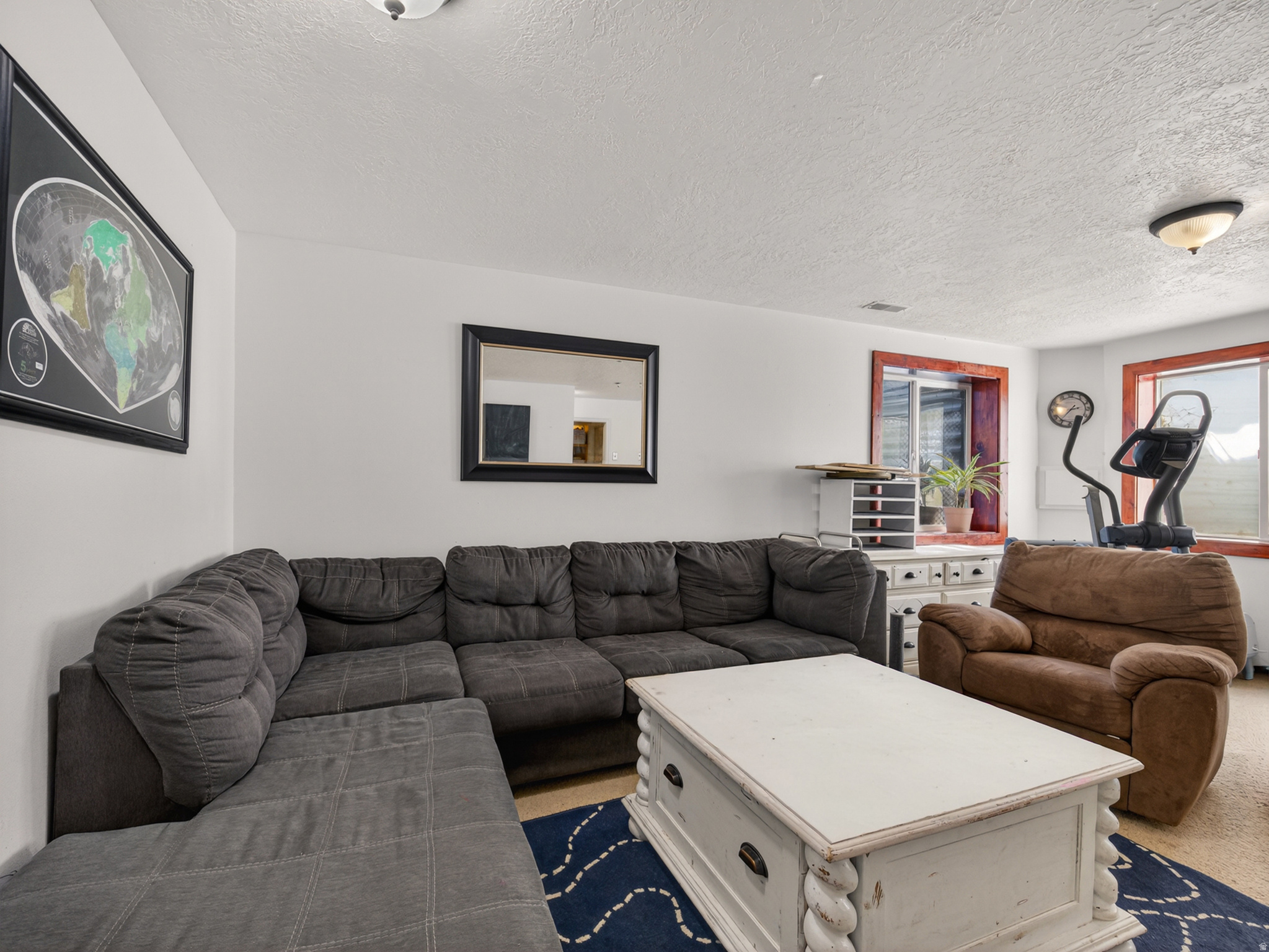 EASTSIDE ESTATES - Residential