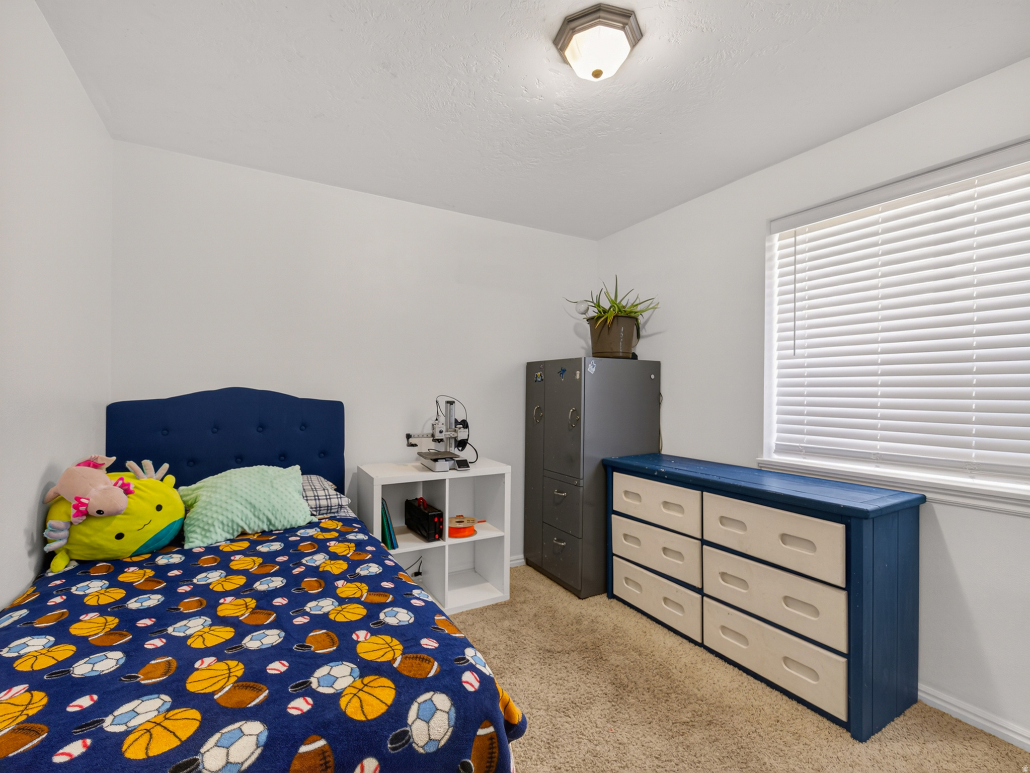 EASTSIDE ESTATES - Residential