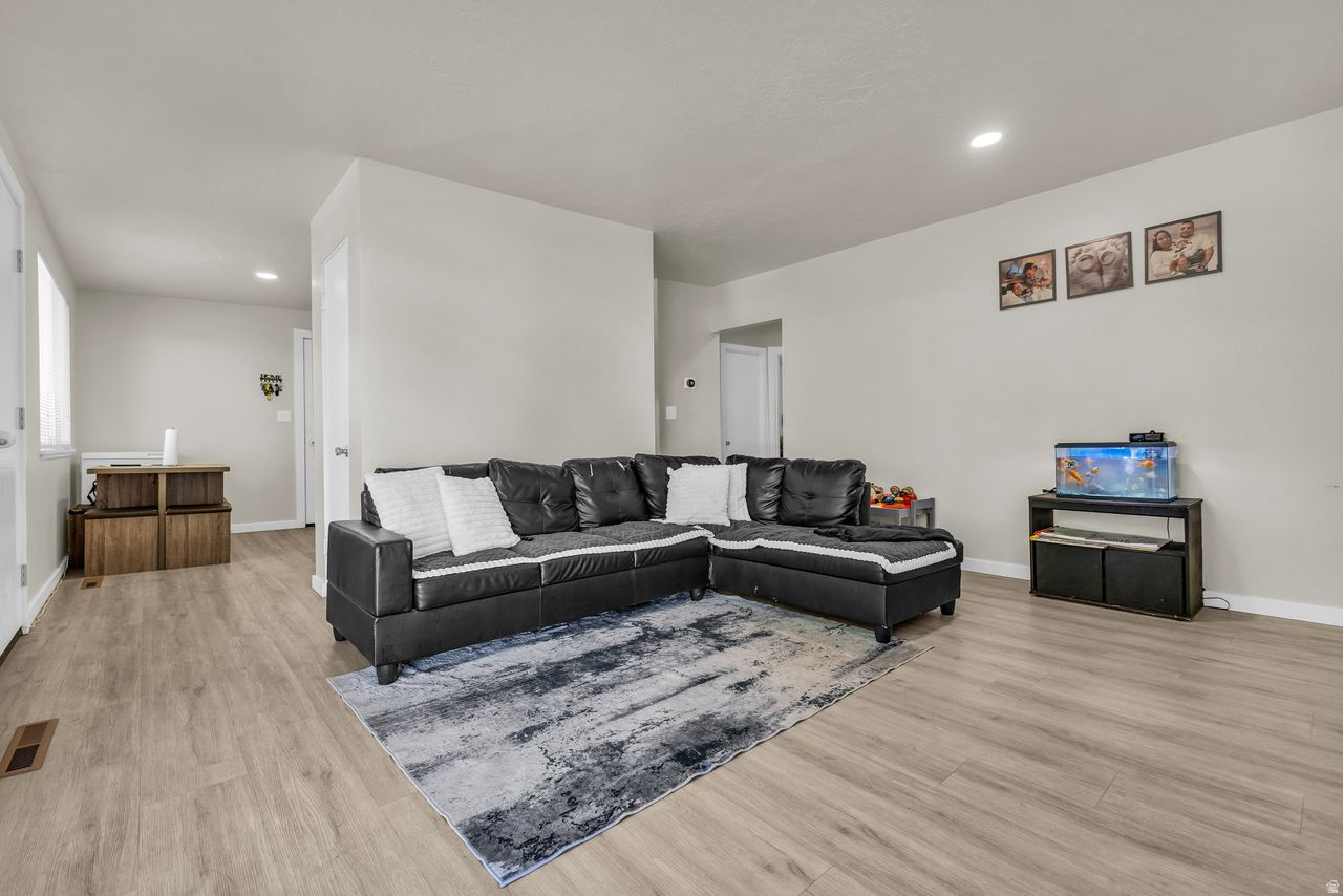 PARK VIEW LOT 1 - Residential