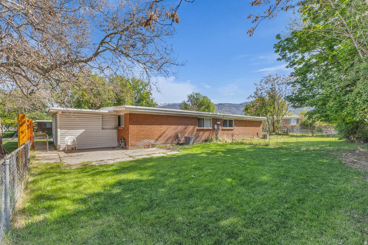 PARK VIEW LOT 1 - Residential