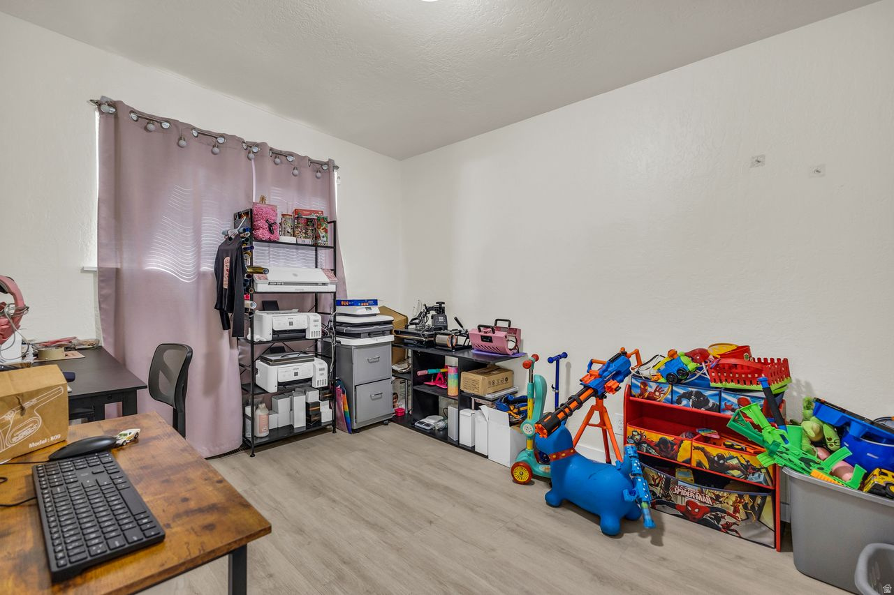 PARK VIEW LOT 1 - Residential