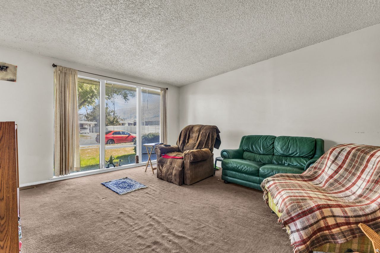 PARK VIEW LOT 1 - Residential