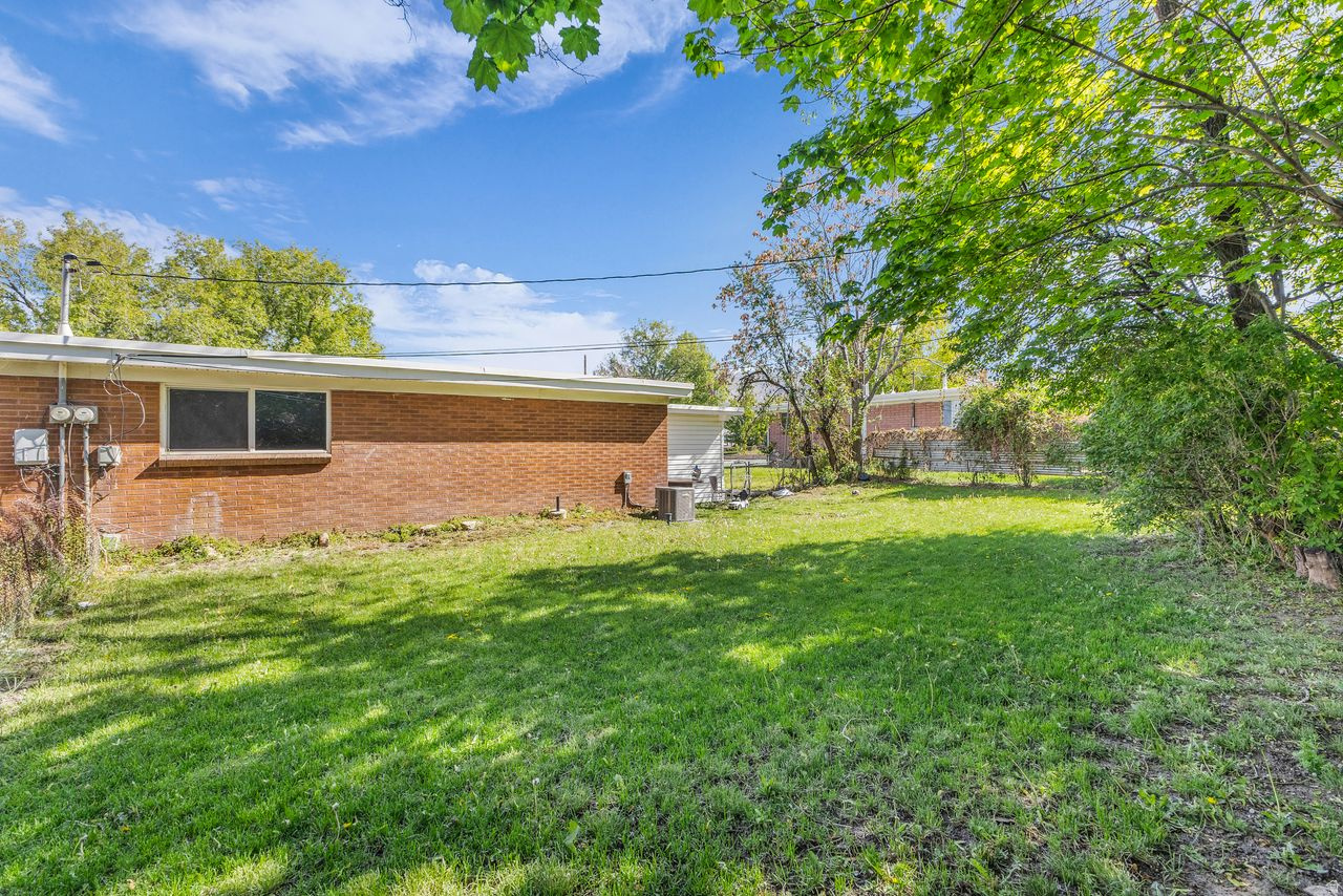 PARK VIEW LOT 1 - Residential