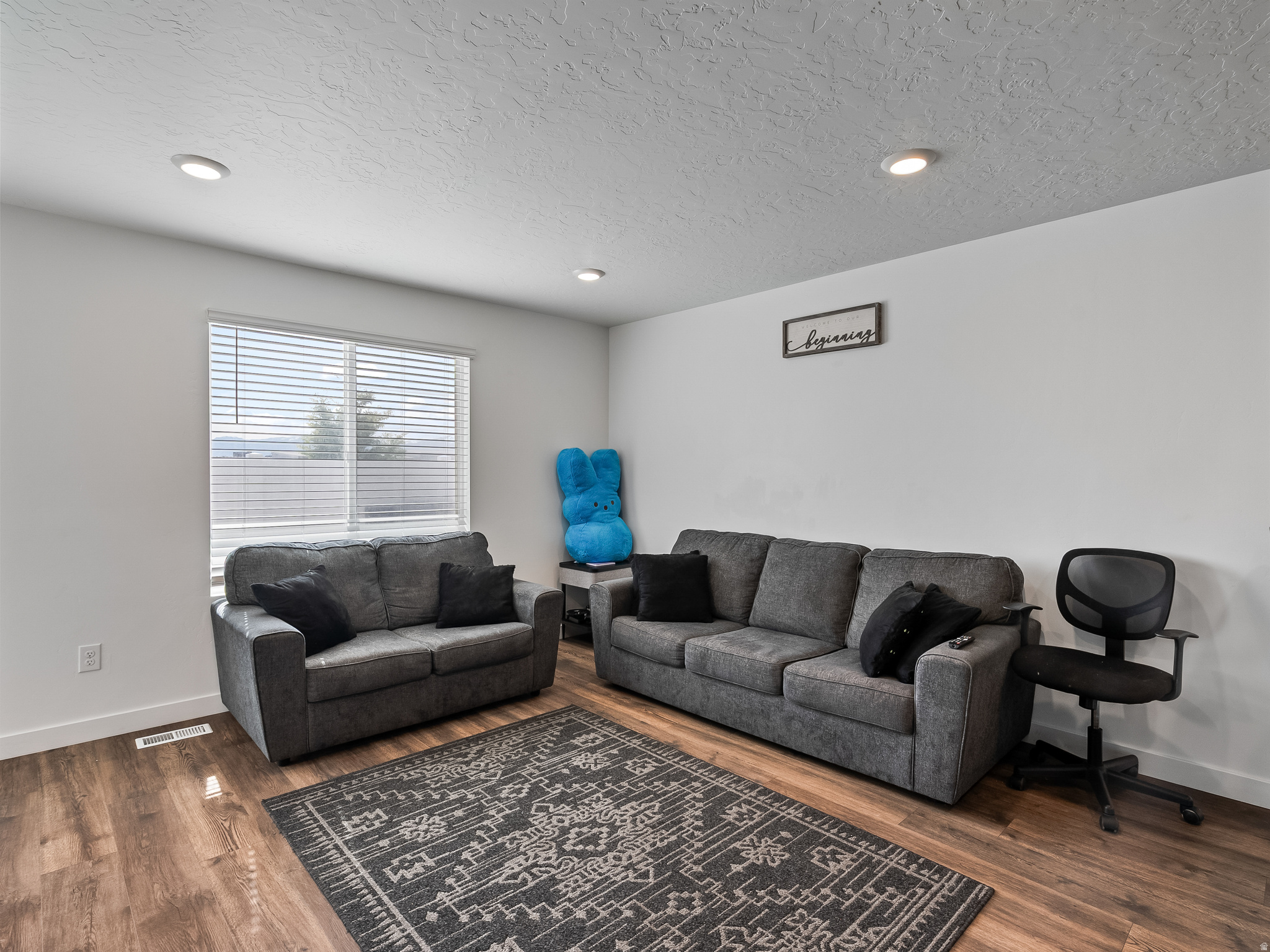 LITTLE VALLEY GATEWA - Residential