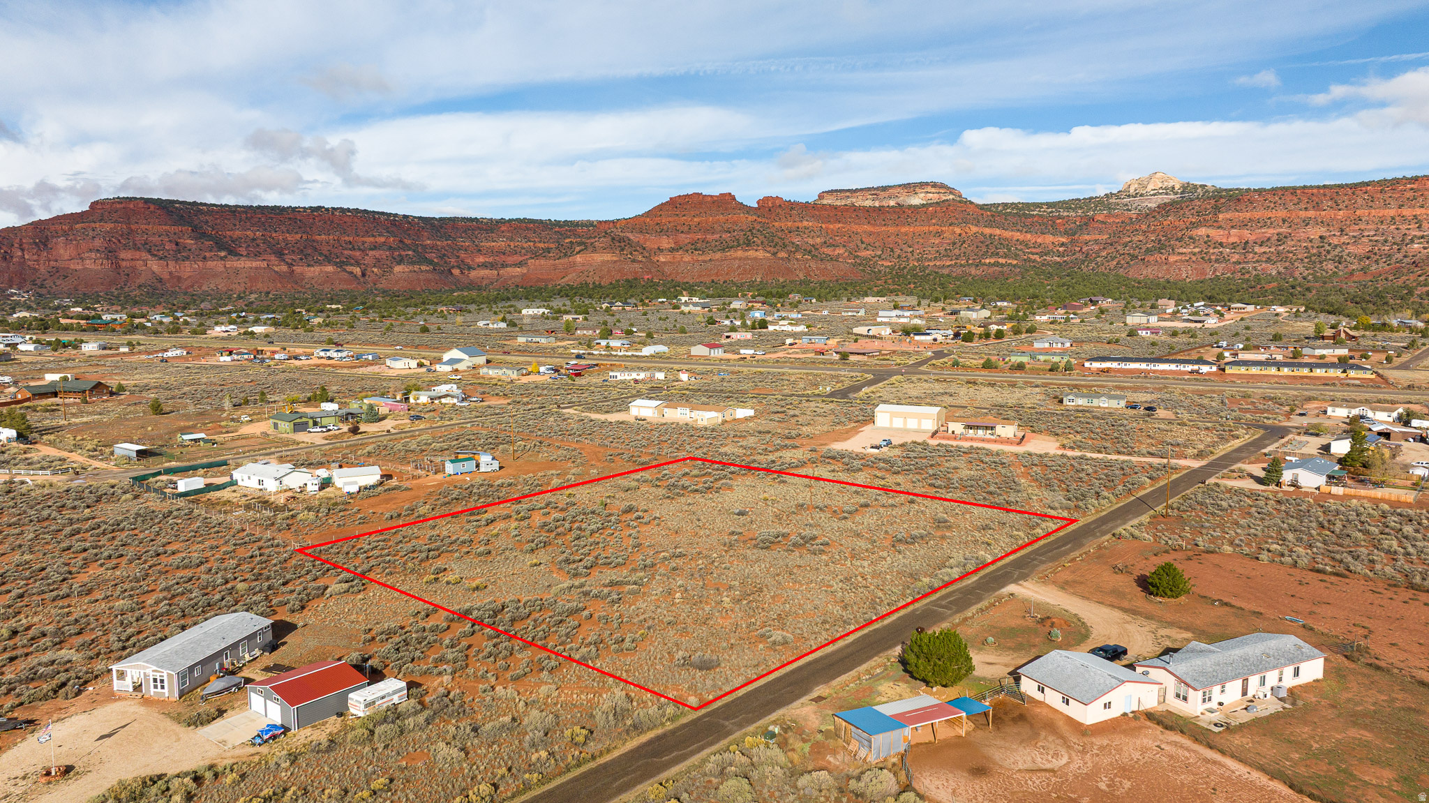VERMILLION CLIFF ESTATES - Land