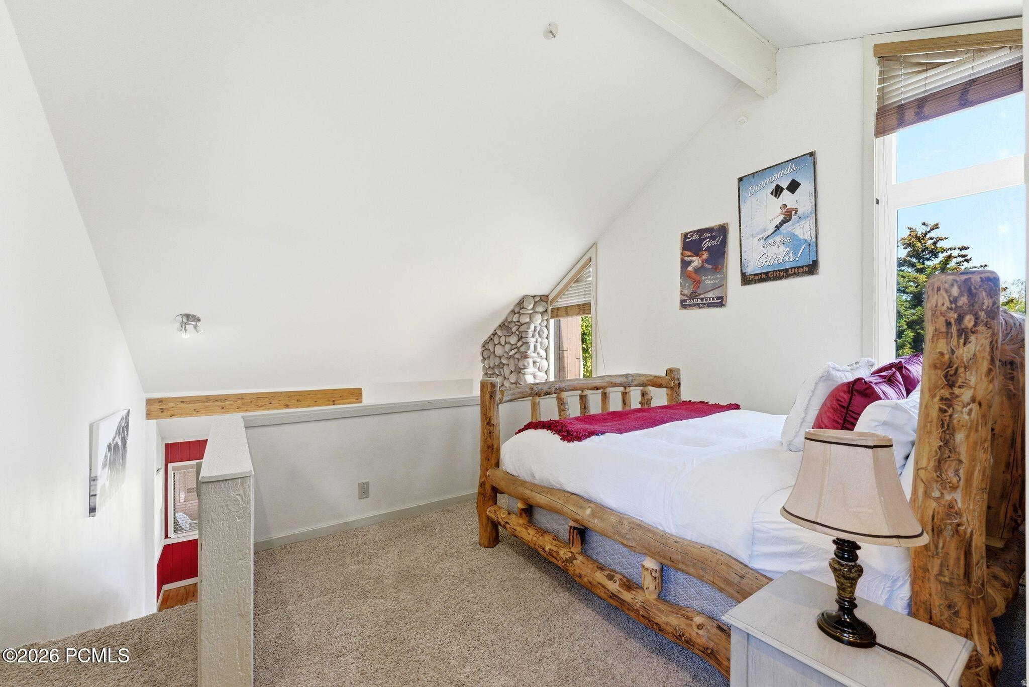 THREE KINGS - Residential
