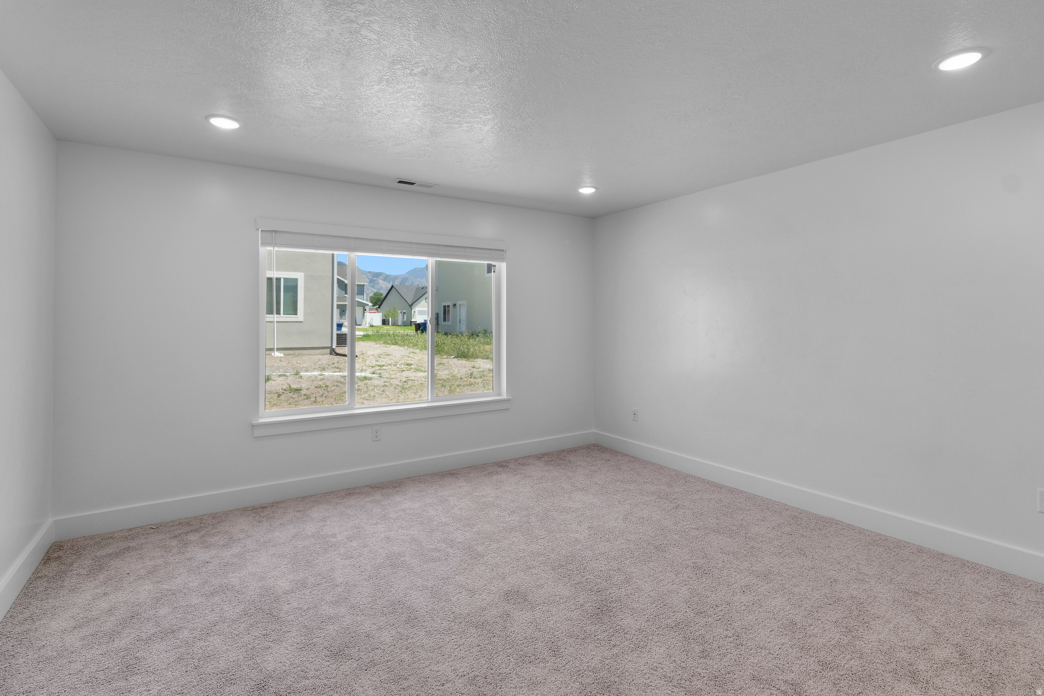 RIDGELINE PARK - Residential