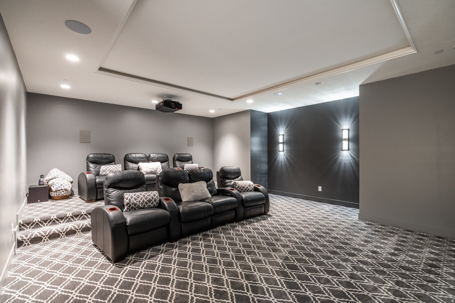 WOODS OF PARLEYS LANE - Residential