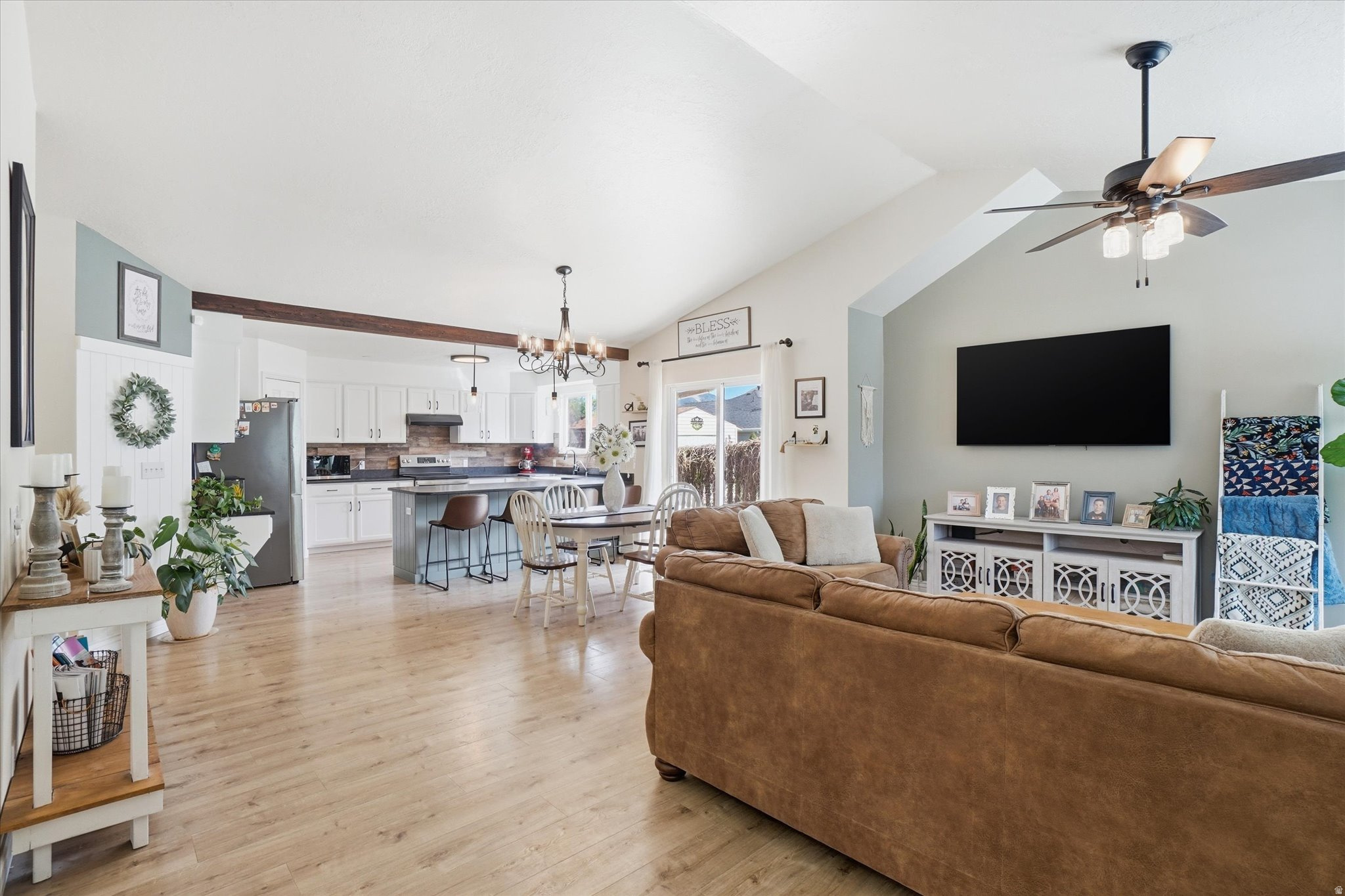 THREE MILE CREEK - Residential