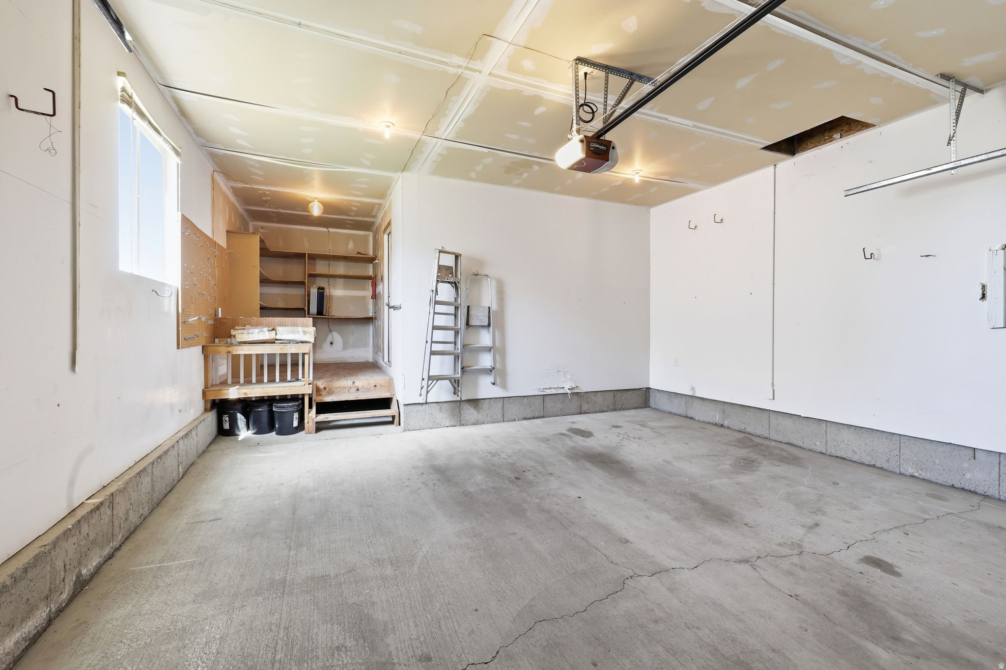 AMANDA ACRES - Residential