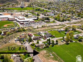 MAYLETT ESTATES - Land